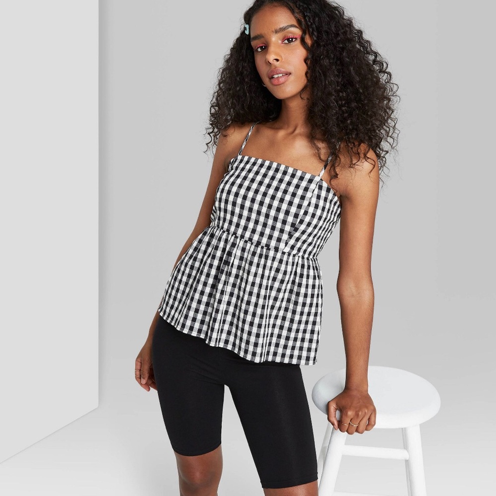 Sleeveless peplum top